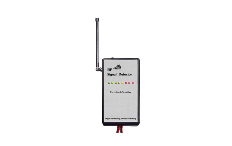 Vehicle Use-Signal jammer detector for uniform services