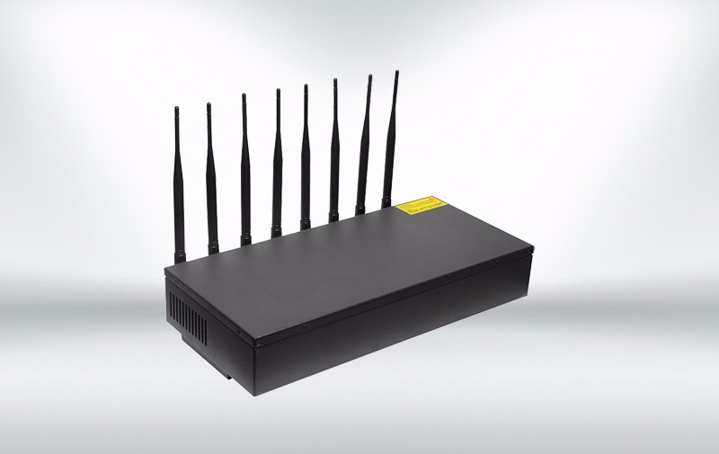 Can block both 4G and WIFI signals at the same time?