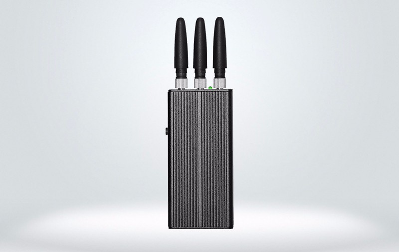 Handheld cell phone jammer 